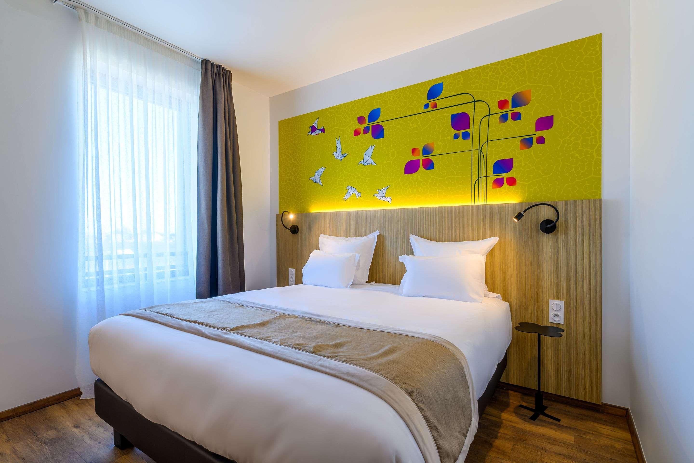 Kyriad Prestige Amiens Poulainville - Hotel And Spa Exteriör bild