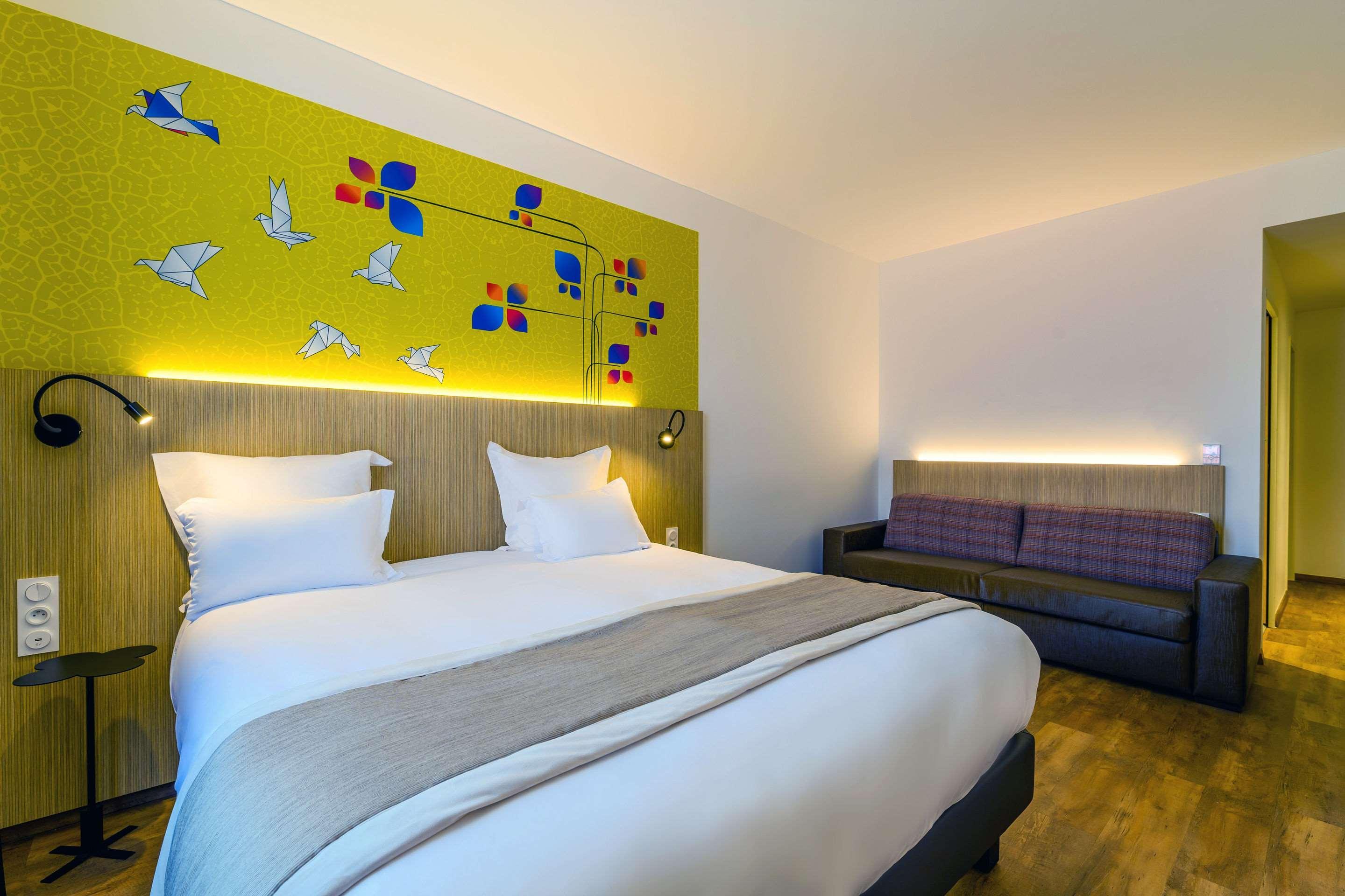 Kyriad Prestige Amiens Poulainville - Hotel And Spa Exteriör bild
