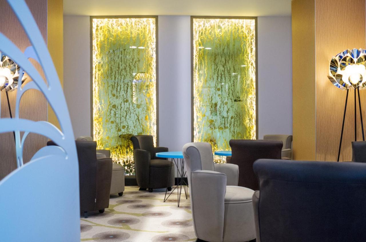 Kyriad Prestige Amiens Poulainville - Hotel And Spa Exteriör bild