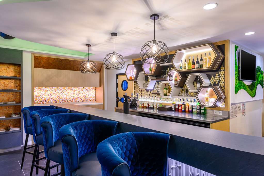 Kyriad Prestige Amiens Poulainville - Hotel And Spa Restaurang bild