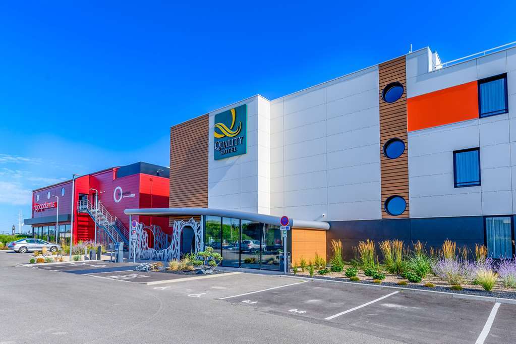 Kyriad Prestige Amiens Poulainville - Hotel And Spa Exteriör bild